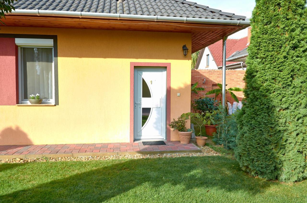 Homokhati Apartman Mórahalom 外观 照片